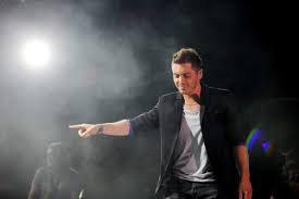 Νέος < αρχαία ελληνική νέος. Mixalhs Xatzhgiannhs Wra Mhden Neo Epeisodio Sthn Polykroth Ypo8esh Toy Mayroy Xrhmatos