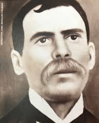 🎉 140 anos da construção do Casarão. Em 22 de maio de 1885, Antonio Marques  Figueira concluiu a construção do primeiro Casarão da Vila da Concórdia  (atual centro de Suzano). Nas fotos