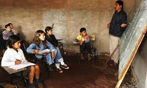 En el sector rural colombiano, el aislamiento y el uso del trabajo infantil para la generación del ingreso familiar, así como