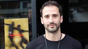 Free temporary license (trial) on request. Sam Coren London Contemporary Dance School