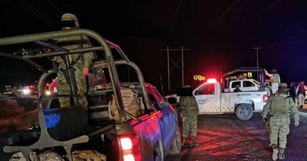Reporte de personas armadas desata operativo en mercado de Felipe Carrillo Puerto