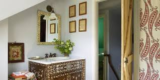 Monique valeris senior home editor, good housekeeping monique valeris is the senior home editor for good housekeeping. 13 Chic Bathroom Art Ideas Best Artwork For Bathrooms