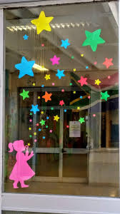 The class styles define additional elements of the window class. Pin By Sapna Sharm On Dekori In 2020 Door Decorations Classroom School Decorations Classroom Decorations