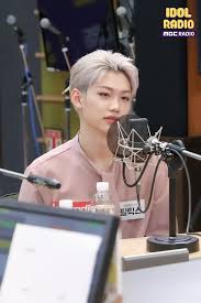 Idol Radio 26 03 20 In 2020 Felix Stray Kids Boy Groups Felix