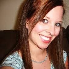 Amanda Craddock's Instagram, Twitter & Facebook