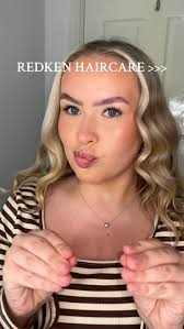 @redken @redkenpro color gloss range is absolutely incredible and smells  AMAZING!! Using the heat protection & the naked gloss oil and my hairs  never felt softer✨ @communityxseen #communityxseen ...