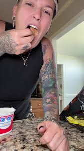 Embracing the Van Life Adventure with Leah Switzer