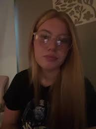 Ęłłą (@ellabrewster)’s videos with MUTT