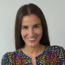 Isabel Bustos's Instagram, Twitter & Facebook