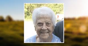 Nancy Gentile's Instagram, Twitter & Facebook