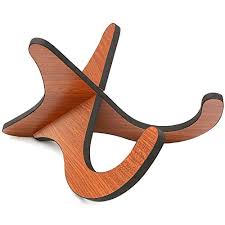 G c am em g and then i met sarah in the bathroom, ooh em now we're up against a wall and she's calling me baby. Best Ukulele Accessories Buying Guide Gistgear