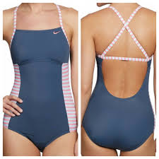 Nike Laser Crossback One Pc Swimsuit Chlorine Resistant Grey Pink Stripes Nike Swimsuit In 2020 Swimsuits Bra Purse Clothes For Women