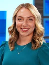 Stephanie Hedrick's Instagram, Twitter & Facebook