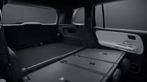 A Closer Look At The 2nd And 3rd Row Mercedes Benz Mercedes Compact Suv