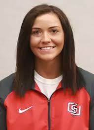 Robyn Lowe's Instagram, Twitter & Facebook