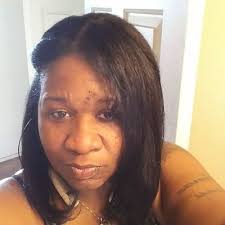 Denise Lancaster (@denisemiranda34)