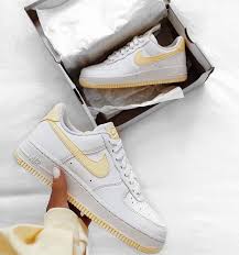 Pin By Kira On I աҽɑɾ Sղҽɑƙҽɾs Nike Shoes Air Force Nike Air Shoes Aesthetic Shoes