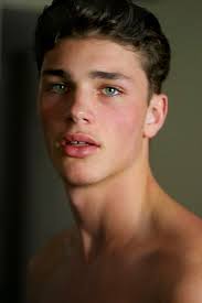 Cute Guys Tumblr Beautiful Blue Eyes Boy Cute Fashion Inspiring Picture On Favim Blue Eyed Men Guys With Green Eyes Brown Hair Blue Eyes