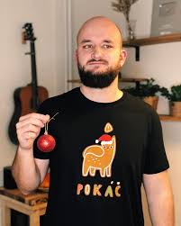 Prymula byl jedním z diváků na slávistické tribuně během zápasu pražského klubu proti leicesteru. Roman Prymula Pokac Jeho Ucast Na Fotbale Zrymoval Do Vtipne Pisne Stars24 Cz