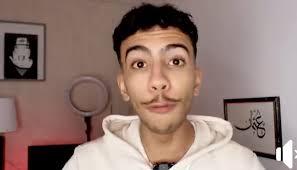 ادريس فرحان تجاوز الحدود بمهاجمة الملك محمد السادس 😡  https://m.facebook.com/story.php/?id=100076620430719&story_fbid=434823102415034