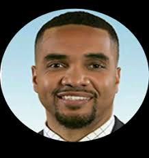 Roger Redd's Instagram, Twitter & Facebook