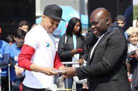 Aside from playing for the french national team, her son is also signed to ligue 1 club as monaco. Kylian Mbappe Can Only Leave Psg If His Parents Permit Him Futballnews Com