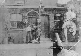 C F Perry With His Daughters Dorothy And Gladys In Front Of The Office And House At Long S Wharf Harrington Road W London History Vintage London Old London