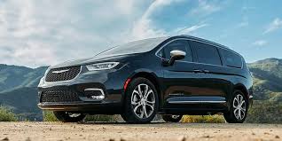 While the chrysler pacifica towing capacity allows you to tow extra items outside of the vehicle, the pacifica interior also offers you plenty of cargo space. 2021 Chrysler Pacifica Minivans In Paintsville Ky Hutch Chrysler Dodge Jeep Ram
