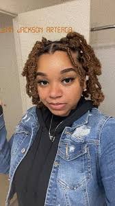 Amazon.com: Marley Twist 編織頭髮綠色Marley 頭髮女款預先分離彈性非洲麻花頭髮12 英吋(約30.5 公分) 3  件組扭結纏繞頭髮適用於柔軟髮質: 美容與個人護理