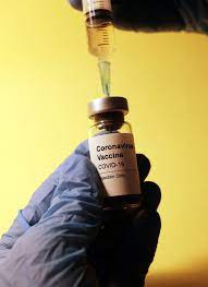 The johnson & johnson vaccine requires a single dose. Yale Could Vaccinate All Students By End Of Term If J J Vaccine Authorized For Emergency Use And State Timetable Holds True Yale Daily News