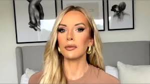 Faye Winter reflects