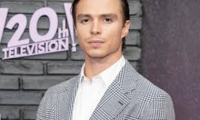 Sneak Peek: Y&R's Colin and Caleb plot against Lily!