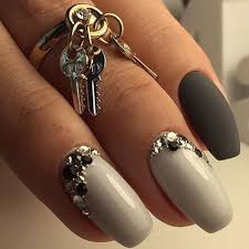 Desenli Oje Modelleri Nail Art Tirnak Fikirleri Tirnak Tasarimi Ve Tirnak Sanati Tasarimlari