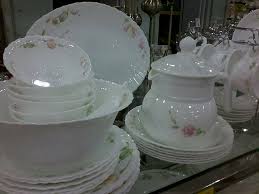 Memasarkan produk cadar dan pinggan mangkuk spt luminarc,vantage dan. In 004 Dinner Set Queens Set Pinggan Mangkuk Murah Facebook