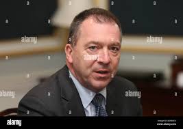 Minister for northern ireland hi-res stock photography and images