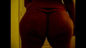 Ms. Curvez Farts Complation - ThisVid.com in italiano