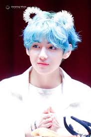 Jungkook of bts attends the 2019 billboard music awards at mgm grand garden arena on may 1, 2019 in las vegas, nevada. Vanishing Whale On Twitter Taehyung Kim Taehyung Bts Taehyung