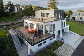 Welches holz für ein baumhaus verwenden. Bauhausvilla Bauen Als Fertighaus Schworerhaus