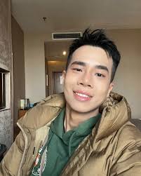 Bryan H. Dickson （方帝勝） (@bryan_hwong_dickson) • Instagram photos and videos