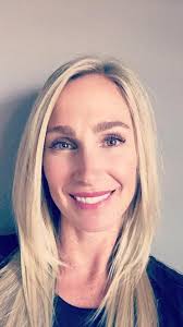 What is your favorite cosmo pink ❤️/ arctic twist 💙