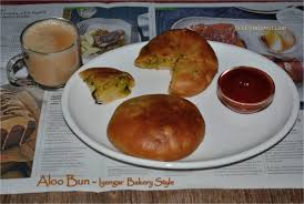 Put each bun into a paper muffin case on a baking tray. Iyengar Bakery Style Aloo Bun Aloo Bun Snack Recipes Food Of Interest