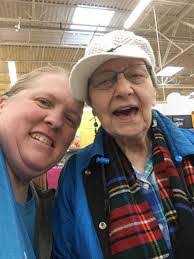 Ian Harrell's Instagram, Twitter & Facebook