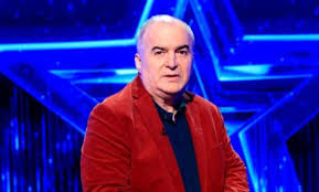 El îi încântă pe telespectatori cu replicile extrem de amuzante pe care le adresează concurenților, dar și colegilor săi. E Cu AdevÄƒrat Incredibil Cine A Fost Iubirea SecretÄƒ A Actorului Florin CÄƒlinescu E O Mare Femeie De Afaceri Societatea