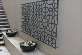 41 Amazing Exterior House Wall Decor Design Decorecord Outside Wall Decor Outdoor Wall Decor Large Outdoor Wall Decor