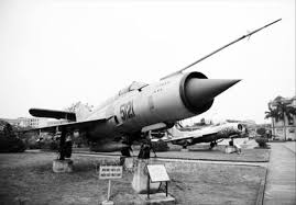 Miền bắc việt nam 1972. Ká»· Niá»‡m 47 NÄƒm Chiáº¿n Tháº¯ng Ha Ná»™i Ä'iá»‡n Bien Phá»§ Tren Khong 12 1972 12 2019 En Báº¡c Mig 21 Láº§n Ä'áº§u Báº¯n Tan Xac Sieu Phao Ä'ai Bay B 52 Má»¹