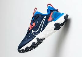 Nike Wmns Air Max 270 Ah6789 100 Sneakerando The Sneakers Shop In 2020 Mens Nike Shoes Nike Sneakers