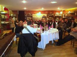 Belle Ambiance Picture Of Hotel Le Pain De Sucre Monistrol D Allier Tripadvisor