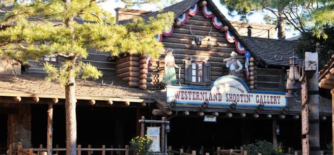 公式】ウエスタンランド・シューティングギャラリー｜東京ディズニーランド | 東京ディズニーリゾート