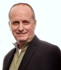 Larry Hann's Instagram, Twitter & Facebook