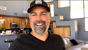 sites/50908/video/kuBC8xdyT5qImqBJAbwQ_received_3291419657627516.mp4